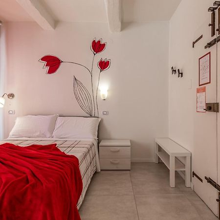 Suite Modena Al Centro - Affitti Brevi Italia Dış mekan fotoğraf